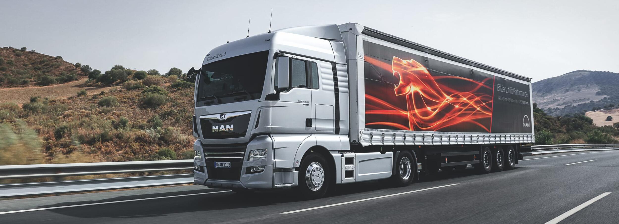 Man track. Грузовик man 850лс. Man EFFICIENTLINE TGX. Тягач man TGX. Man TGX 2022.